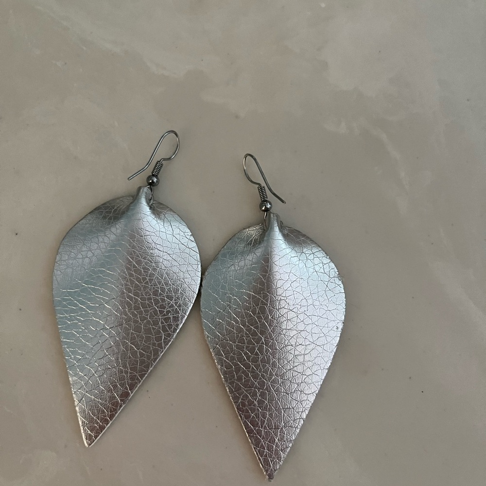 Silver Leather Leaf Metallic Earrings